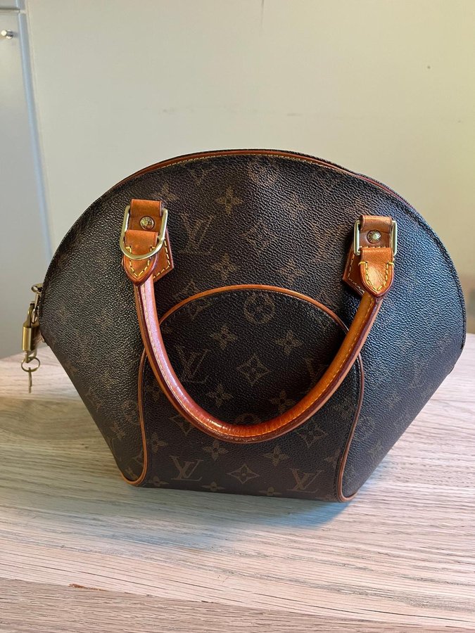 VINTAGE LOUIS VUITTON ELLIPSE PM VÄSKA