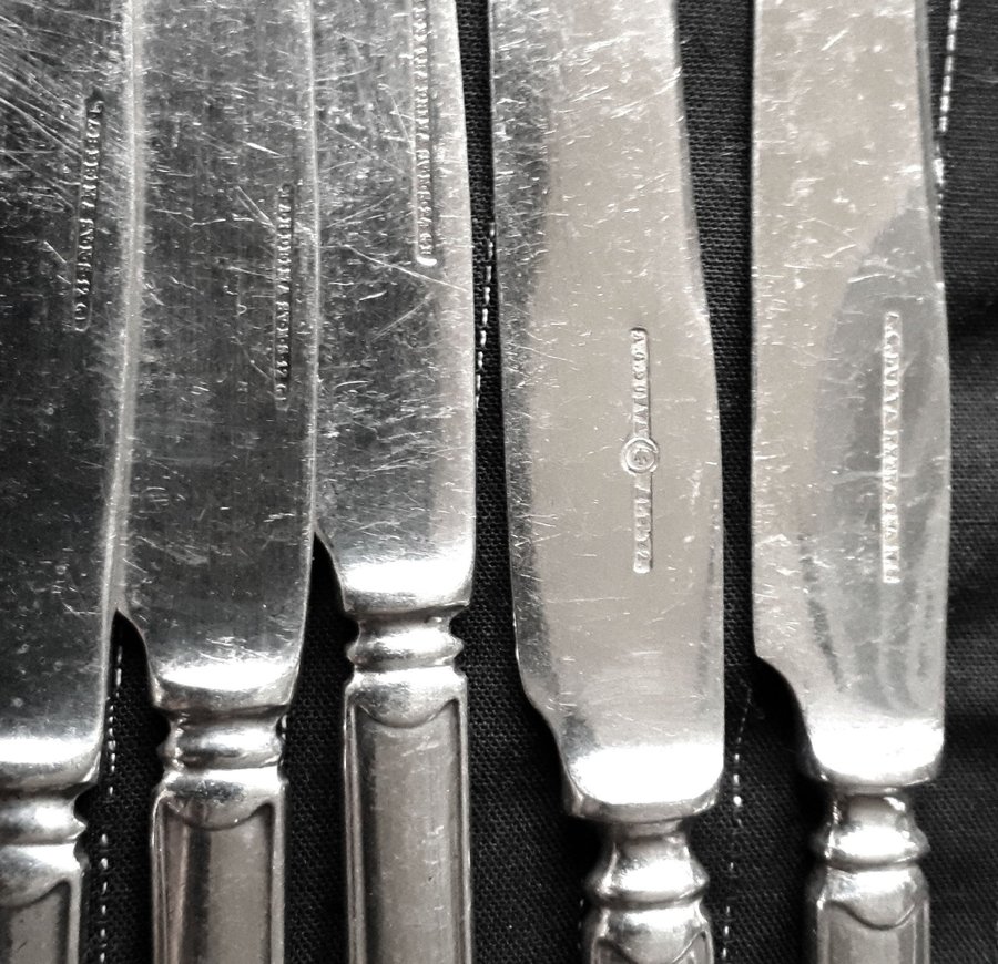 5 mindre knivar dessertknivar i nysilver svensk spets