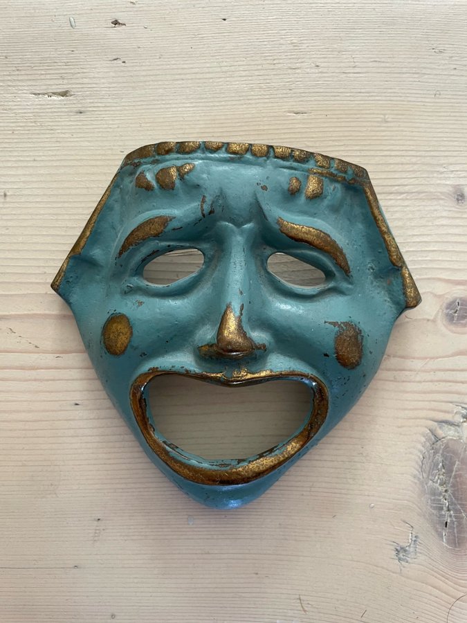 Fint konstverk mask i mässing harlekin teater retro tung