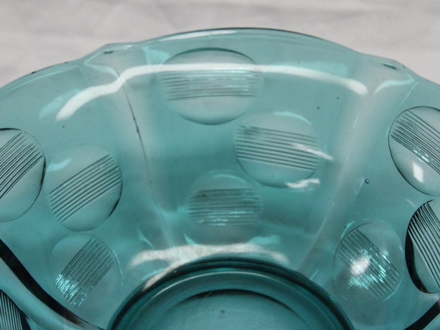 Vintage Grön Glasskål Salladskål i Press Glas
