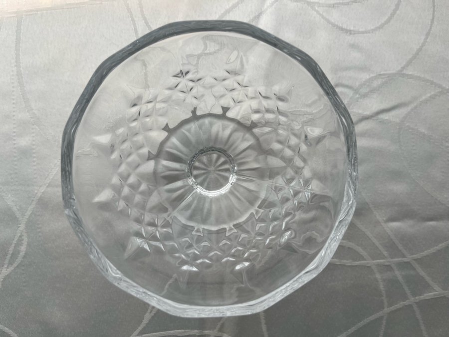 Godisskål dessertskål glasskål glas skål på fot glas H8cm D108x7cm