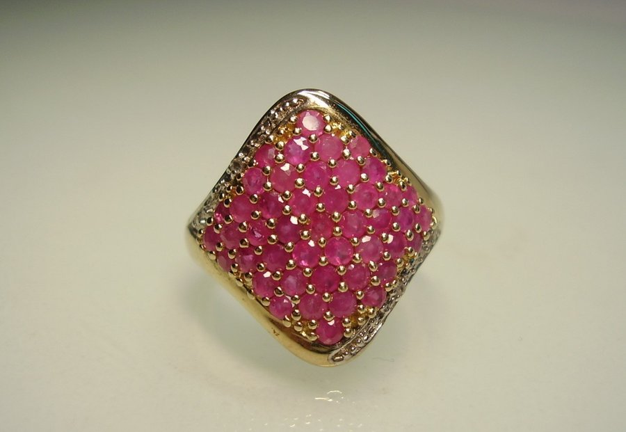 DESIGNER RUBY COCTAIL RING / DESIGNER RUBIN COCTAIL-RING