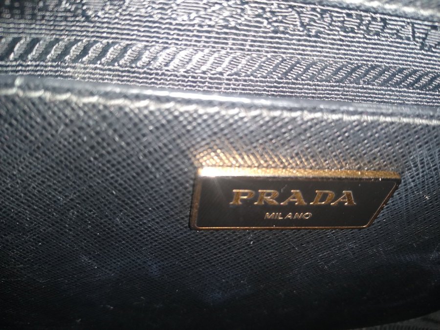 Large Prada Galleria Saffiano Lux bag