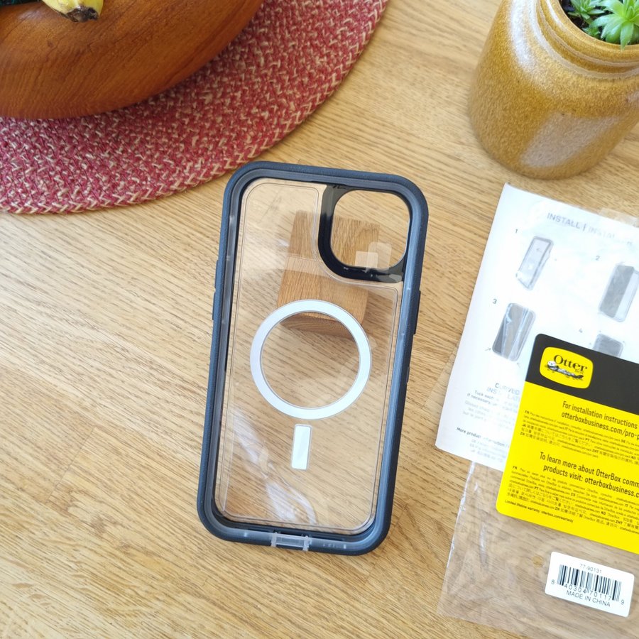 OtterBox Defender XT Skal För iPhone 14 Plus Med MagSafe Extra Stöttåligt