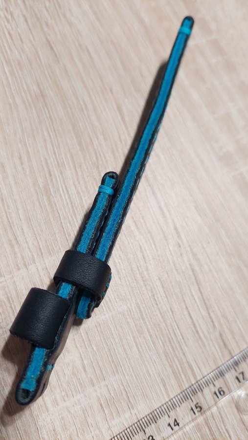 H2O 22mm thick leather strap black blue