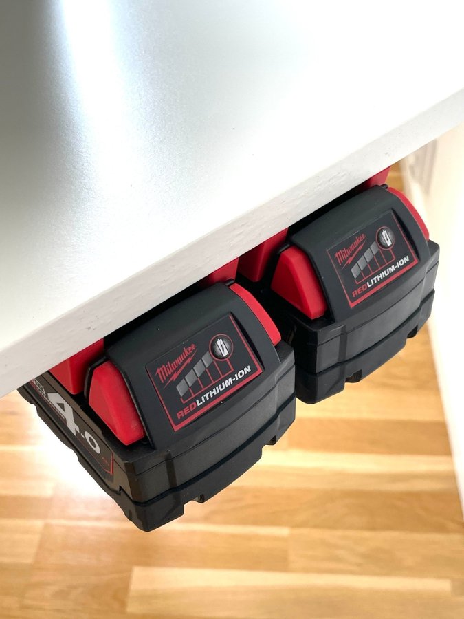 5 st Batterihållare Milwaukee M18 Svart