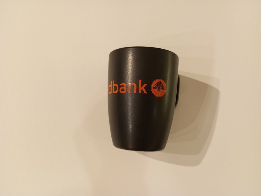 Swedbank Kaffe Te porslins keramik mugg svart färg 10 x 75 cm