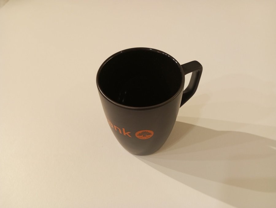 Swedbank Kaffe Te porslins keramik mugg svart färg 10 x 75 cm