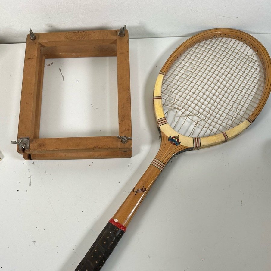 Vintage Svensk Tennis racket Champion I trä Gemla Fabrikers AB Diö Wood Racquet