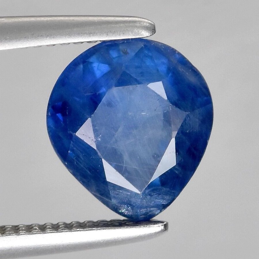 Blue Sapphire 126ct