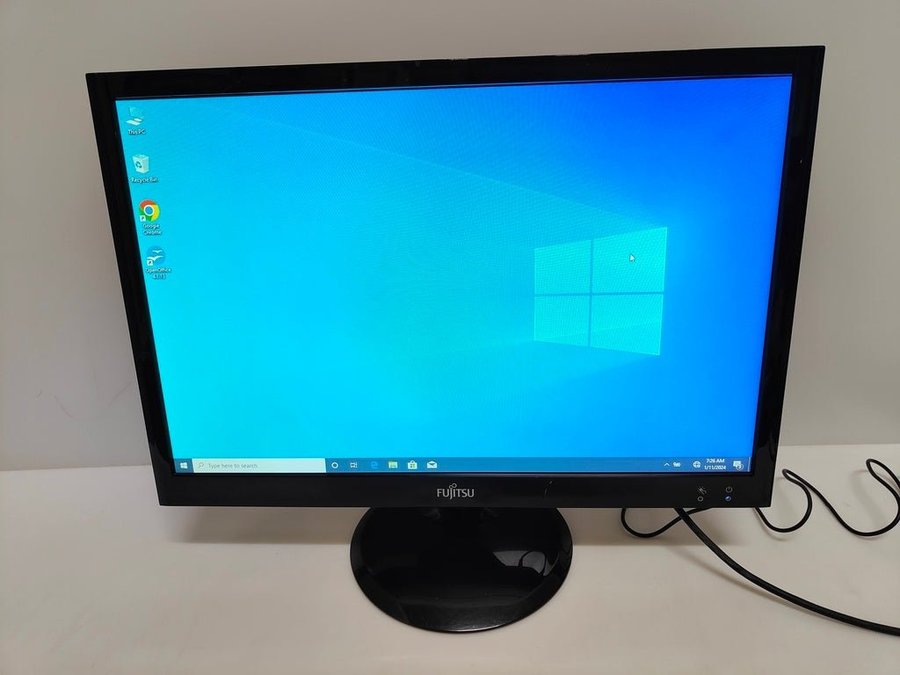 Fujitsu SL22W-1 LCD Widescreen 22 inch Monitor