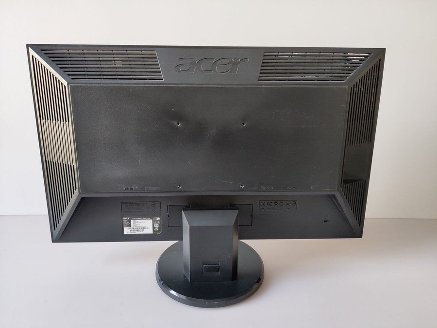 Acer V243HQ monitor