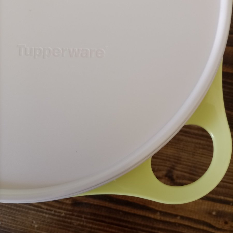 Ny Tupperware stor Vispskål 45 liter ljusgrön skål