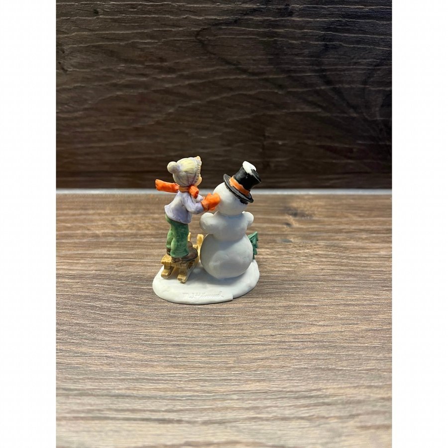 Hummel Figur 2002*winterfreunde*6 cm