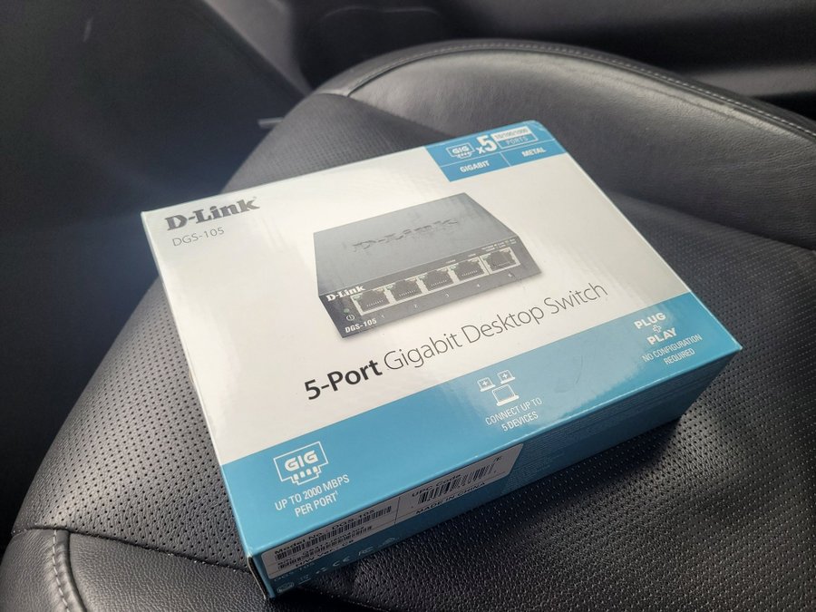 D-Link DGS-105 5-Port Gigabit Desktop Switch