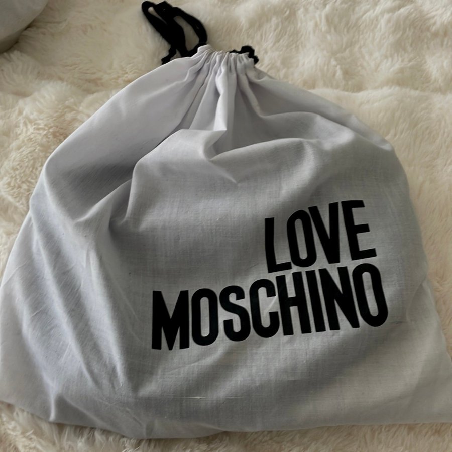 Love Moschino väska