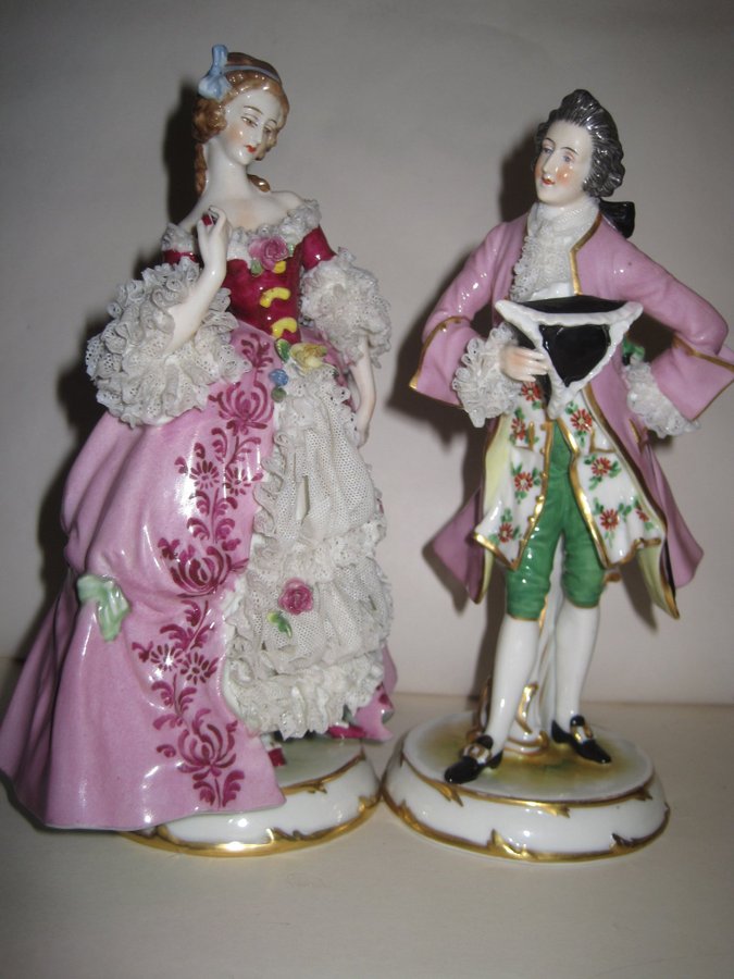 FIGURIN porslin 2 figurer rokokostil Germany