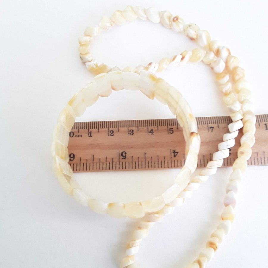 White Baltic amber gemstone jewelry set: stretchy bracelet and luxury necklace25