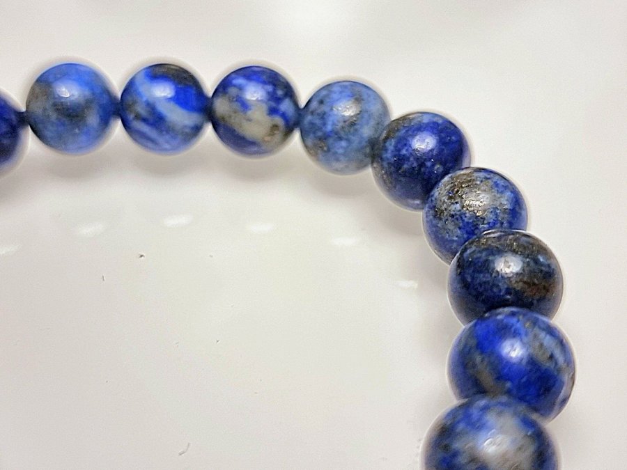 Otroligt vackert Lapis Lazuli armband Äkta naturstenar ädelstenar NYTT MORS DAG