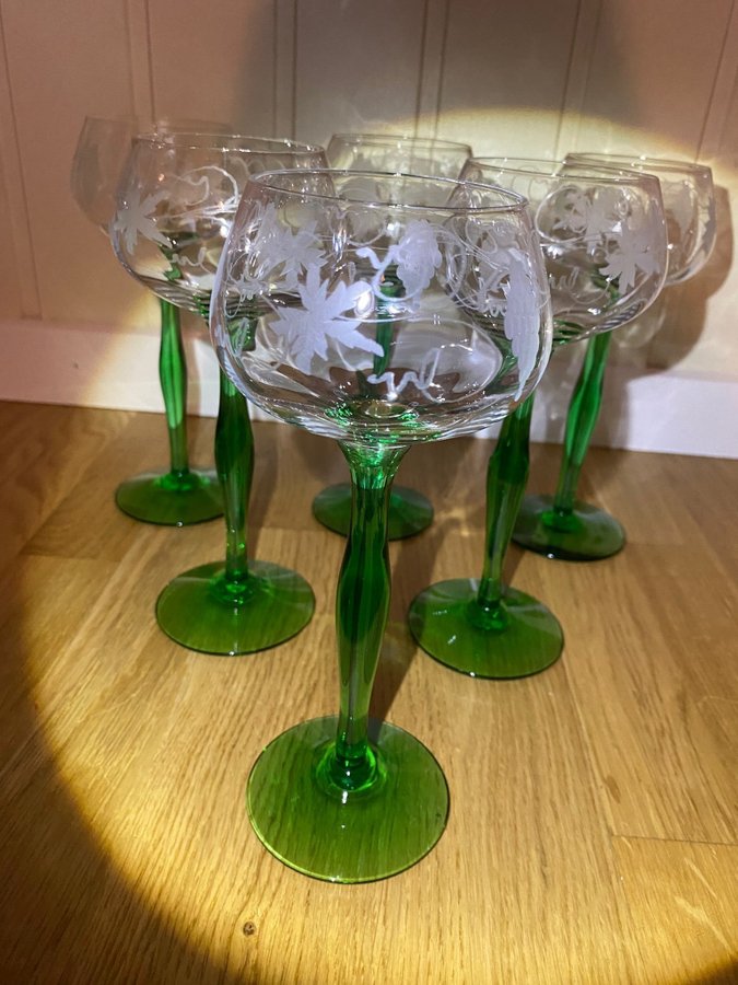 Remmare vinglas - retro glas - fina slipningar