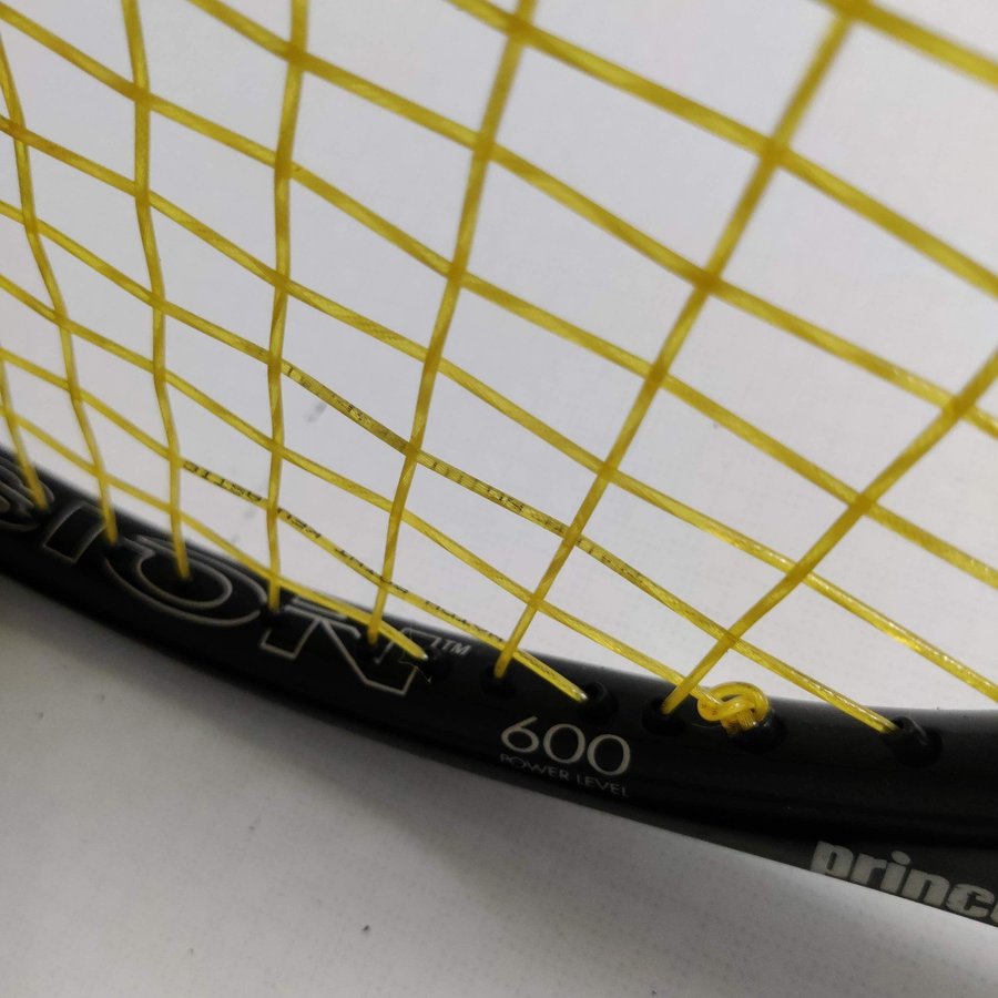 Prince Precision Graphite Pro 600 Tennisracket m fodral Vibro Damp