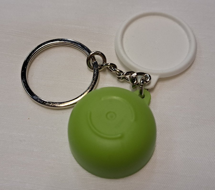 Vintage Tupperware Mini Keychain Wonderlier Bowl In Green Store Pills