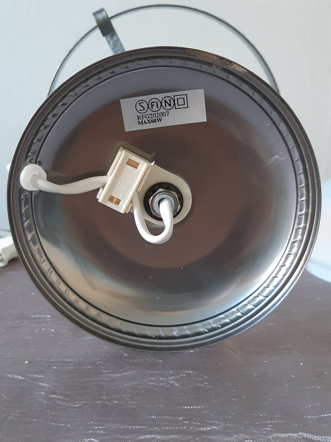 RETRO RFG STRINDBERGLAMPA BORDSLAMPA LAMPA GLASKUPA METALL GLASSKÄRM BELYSNING