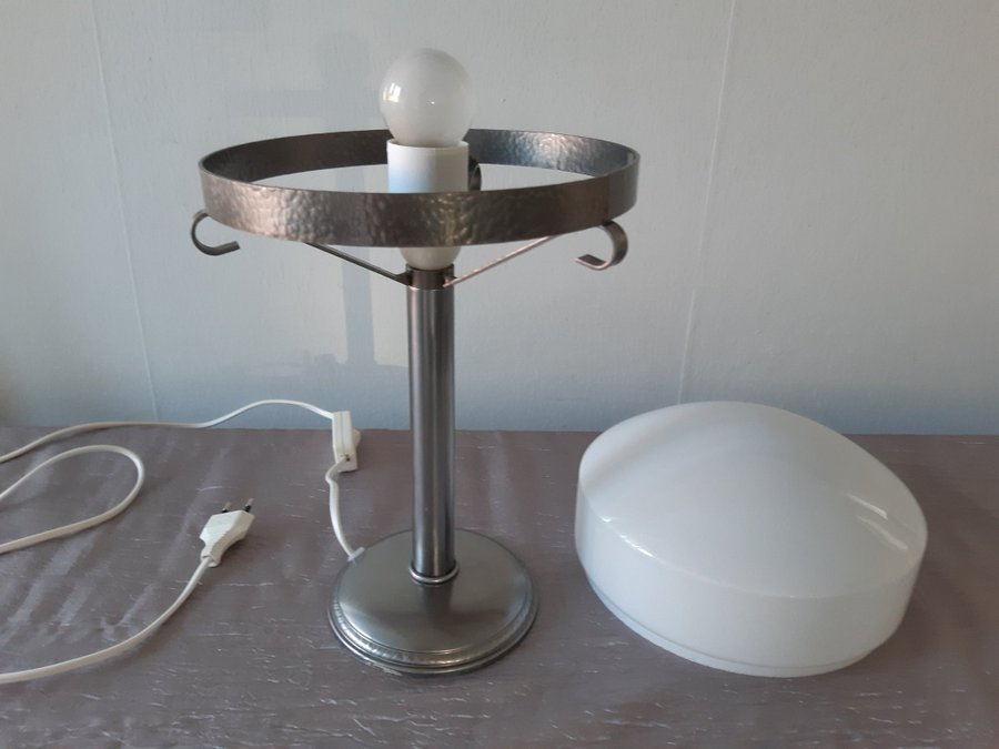 RETRO RFG STRINDBERGLAMPA BORDSLAMPA LAMPA GLASKUPA METALL GLASSKÄRM BELYSNING