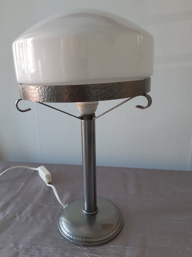 RETRO RFG STRINDBERGLAMPA BORDSLAMPA LAMPA GLASKUPA METALL GLASSKÄRM BELYSNING