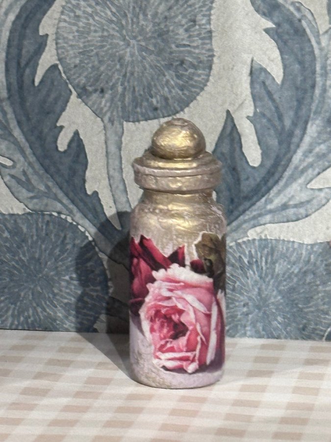 Flaska vintage miniatyr till dockhus passar Maileg/ Barbie