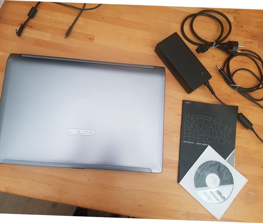 Gaming Laptop Gammal NY skick Asus N53S intel i7 nvidia gt550m bärbar dator OBS!