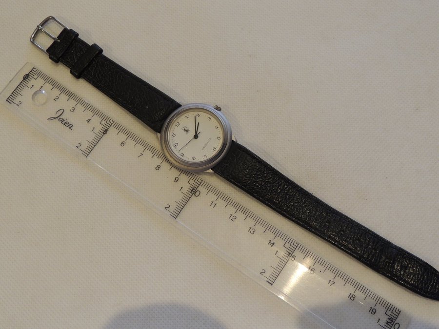 Quartz armbandsur Satellite