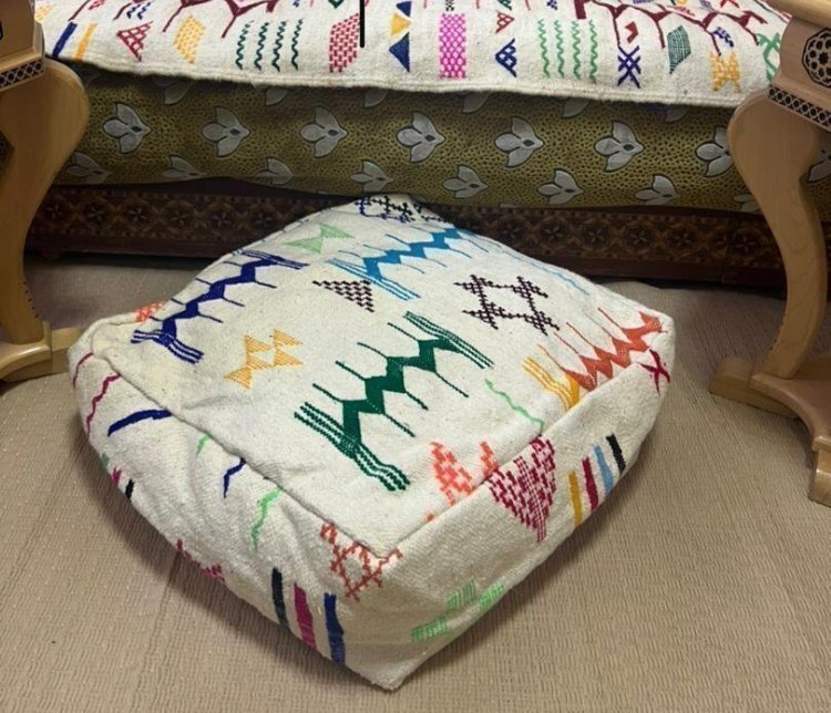Vintage handmade Moroccan Floor Cushion Kilim floor cushion Kilim pillow