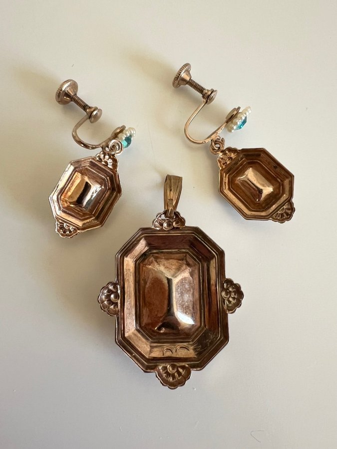 Vintage 1940-tals Art Deco set med örhängen och pendant