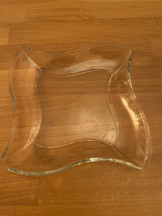 Villeroy  Boch glas fat 23*23 cm
