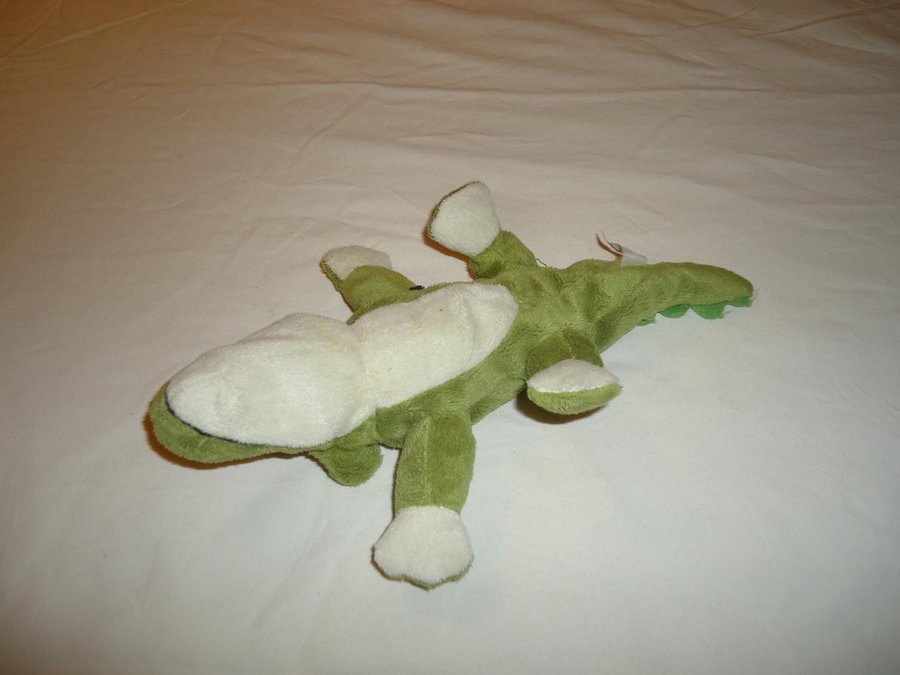 Krokodil mjukdjur med kardborre fäste på ryggen Crocodile plush