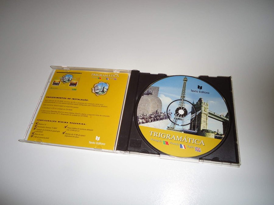 Trigramatica Portugues French English PC CD ROM program