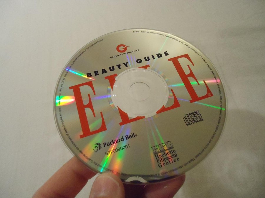 Grolier Interactive Beauty Guide ELLE HFG PC CD ROM 1997 Skönhet