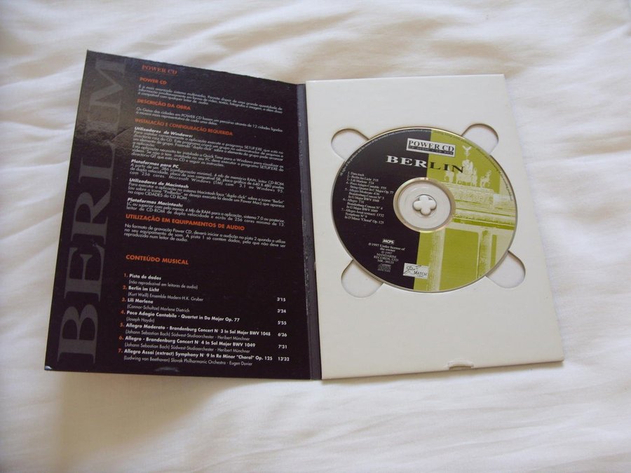 Rese Guide Berlin CD ROM + CD Audio till PC  Mac datorer