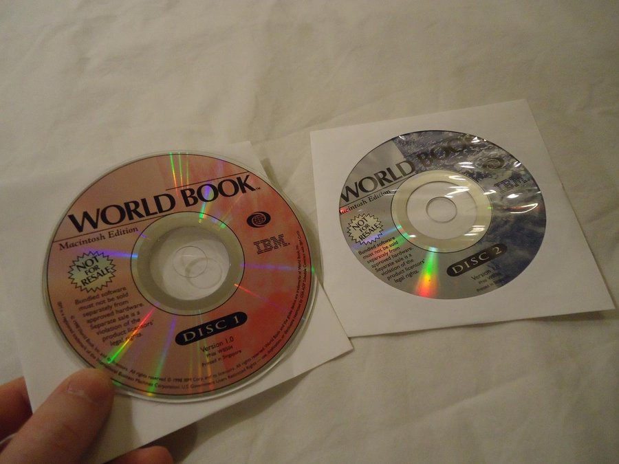 World Book Macintosh Edition 2-disc CD ROM Multimedia uppslagsverk 1998 Mac