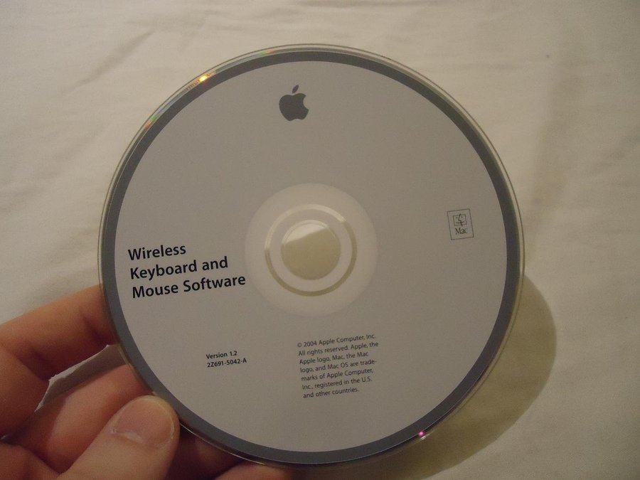 Apple Wireless keyboard  Mouse software version 12 2Z691-5042-A Macintosh Mac