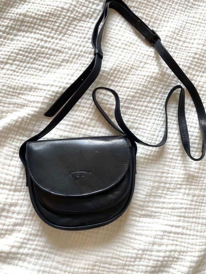 Black vintage leather bag