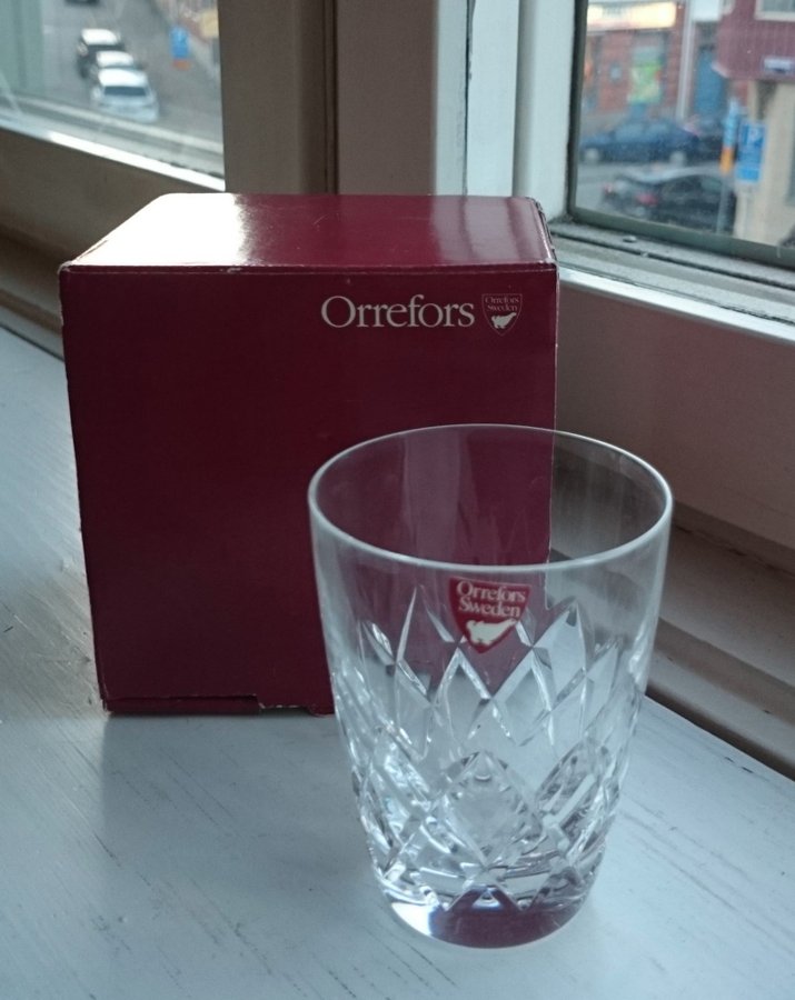 10 st Orrefors Karolina selterglas och whiskeyglas formgivna av Gunnar Cyren