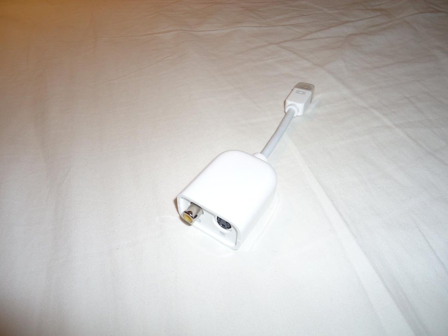 Apple Mini VGA till Komposit Video  SVHS Adapter Composite video  S-Video