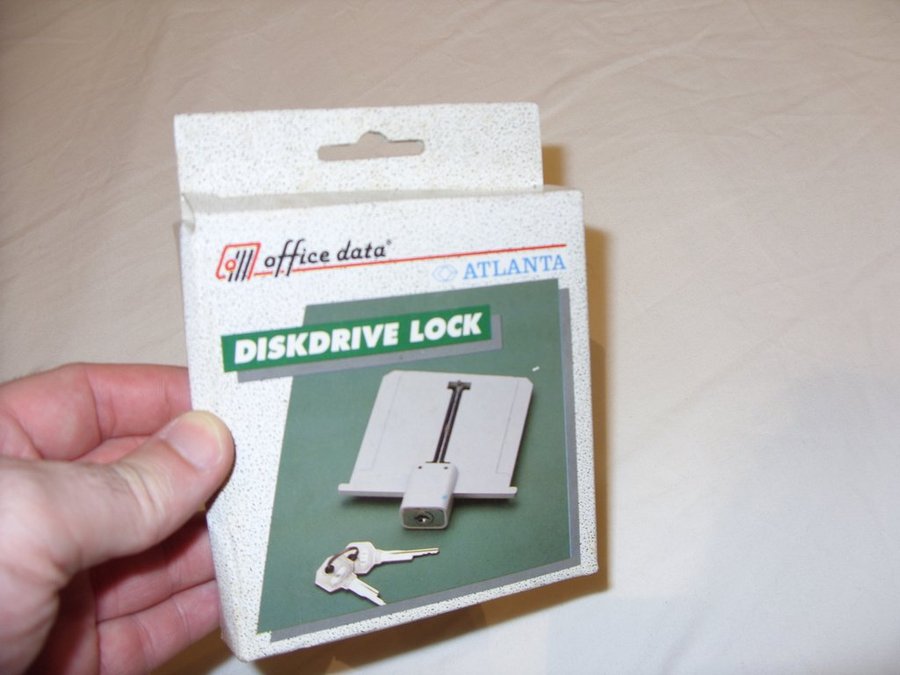 Diskdrive lock för diskett stationer dator media säkerhet PC  Mac