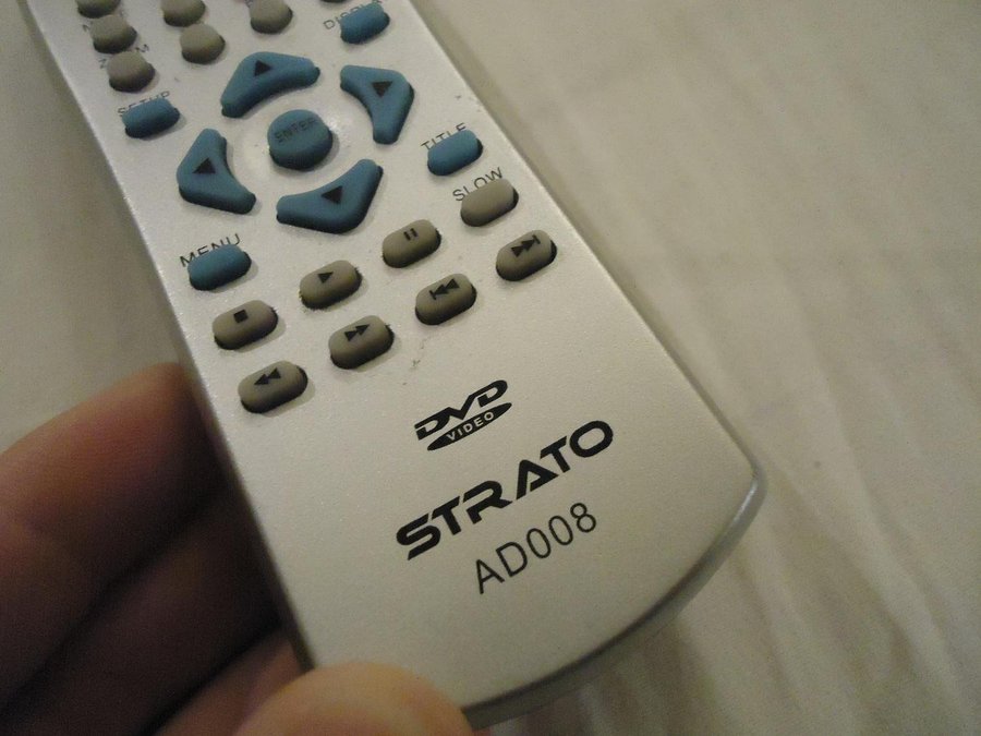 Strato DVD Video fjärrkontroll modell AD008  GE-11K remote control DVD player