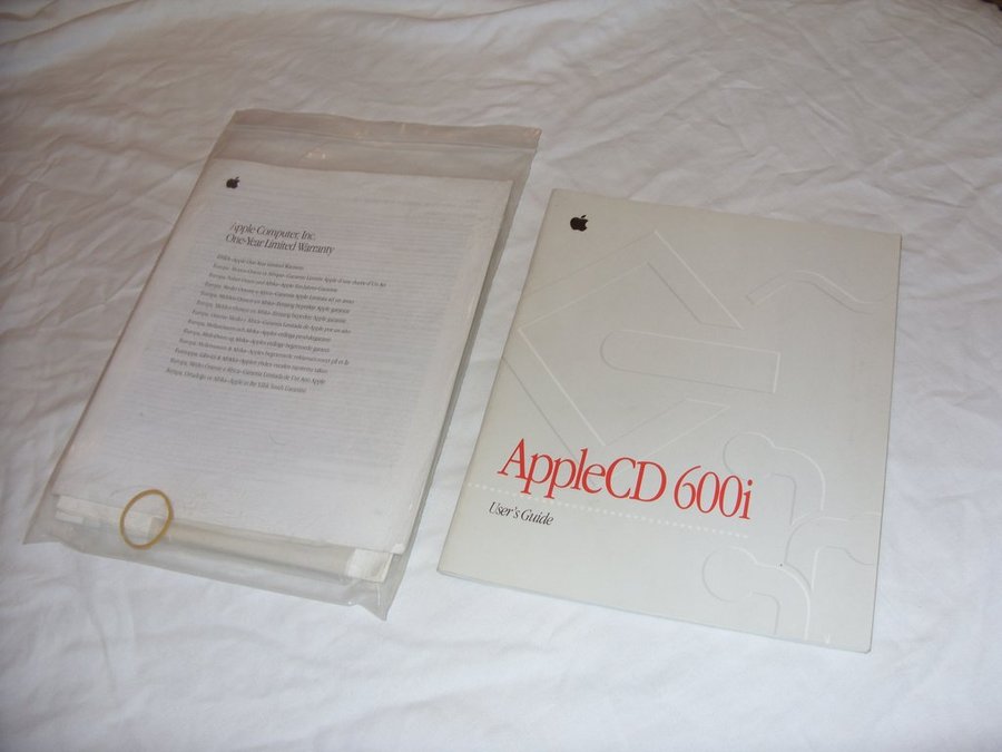 AppleCD 600i Users Guide/Manual Vintage Macintosh CD ROM spelare Mac Engelsk