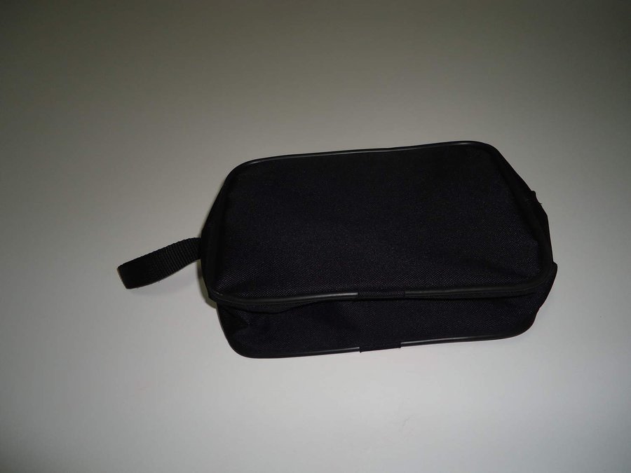 William Lawson Whisky necessär resor badrummet  Toilet bag travel and bathroom