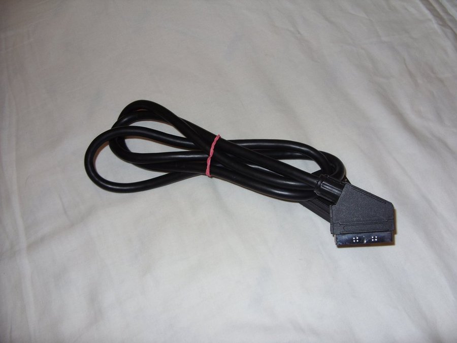Scart kabel standard modell svart färg 15 meter TV Video TV spel VHS hemmabio