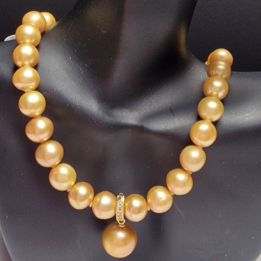 Äkta natur guldfärg saltvatten pärlor halsband med hänga